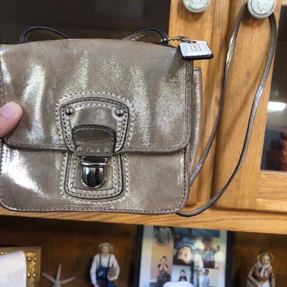 Coach Crossbody Metallic Hangtag Included Early 2000s - Picture 3 of 15